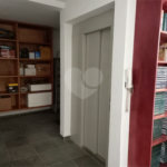 Casa à venda com 5 quartos, sendo 4 suítes, em Jardim São Bento, São Paulo, SP