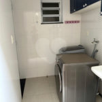 Casa à venda com 3 quartos, sendo 1 suíte, no condomínio Praça Leão, São Paulo - SP