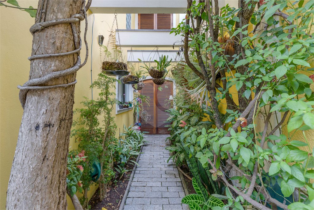 Casa à venda com 4 suítes em Alto da Boa Vista, São Paulo, SP