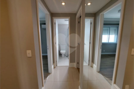Apartamento à venda com 3 quartos, sendo 1 suíte, em Vila Leopoldina, São Paulo, SP