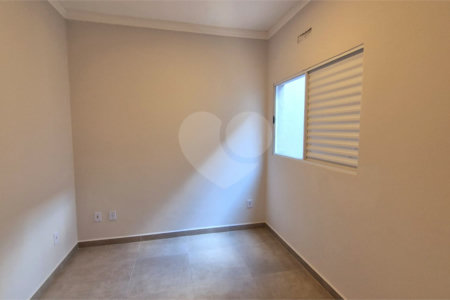 Casa à venda com 3 quartos, sendo 1 suíte,  no condomínio Horto Florestal Villagio, Sorocaba - SP