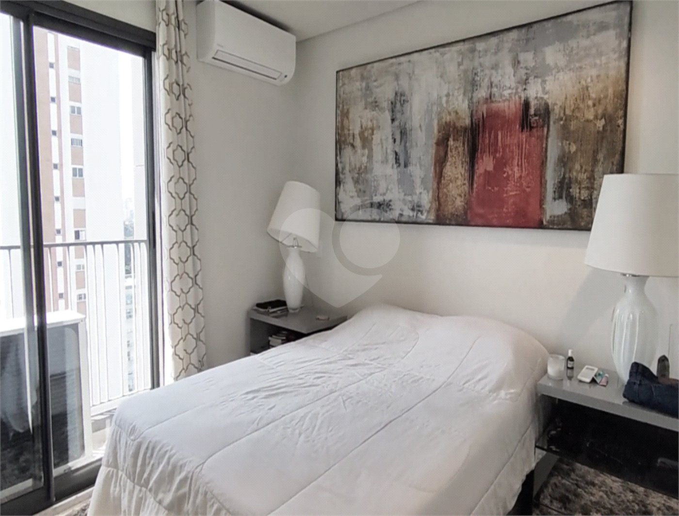 Apartamento à venda com 2 suítes em Pinheiros, São Paulo, SP