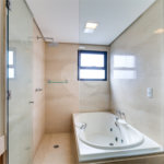 Apartamento para alugar com 4 suítes em Santo Amaro, São Paulo, SP