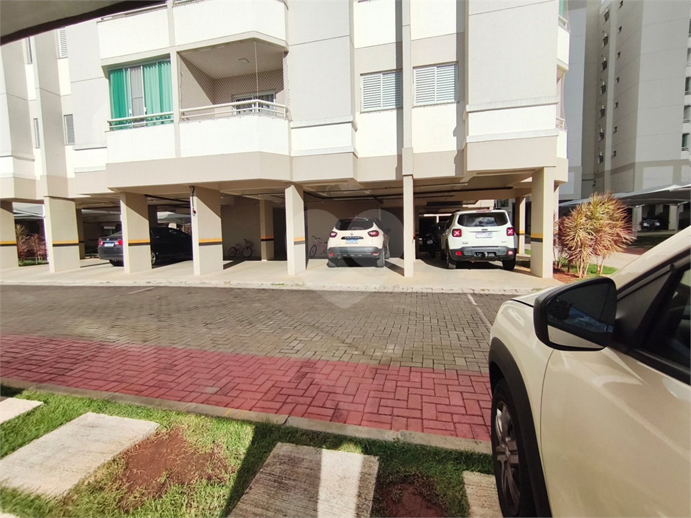 Apartamento à venda ou para alugar com 3 quartos, sendo 1 suíte, em Jardim Vera Cruz, Sorocaba, SP