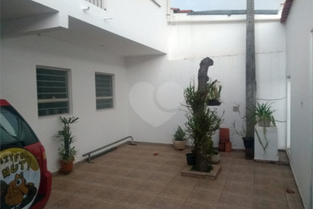 Sobrado à venda com 3 quartos, sendo 1 suíte, em Jardim Maria Antônia Prado, Sorocaba, SP