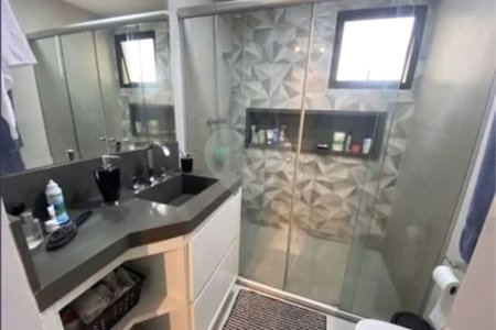 Apartamento à venda com 3 quartos, sendo 1 suíte,  em Vila Regente Feijó, São Paulo, SP