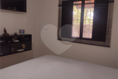 Casa à venda com 3 quartos, sendo 1 suíte, no condomínio Acmti - Colinas do Mosteiro, Terras de Itaici e Recanto dos Pássaros, Indaiatuba - SP