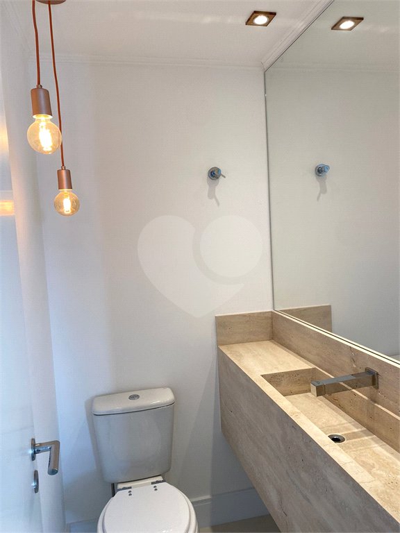 Apartamento à venda com 3 suítes em Aclimação, São Paulo, SP