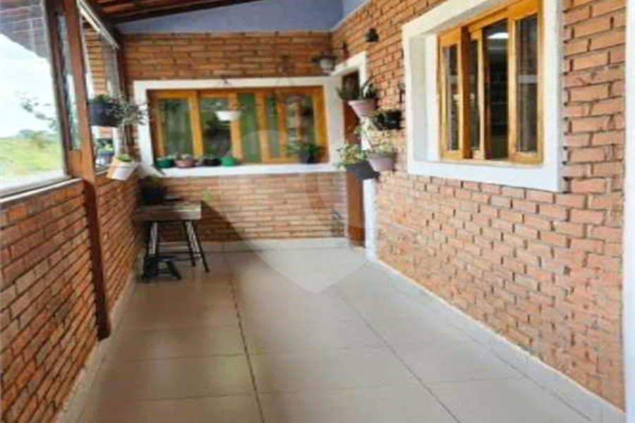 Sobrado à venda com 3 quartos, sendo 1 suíte, em Jardim Peri, São Paulo, SP