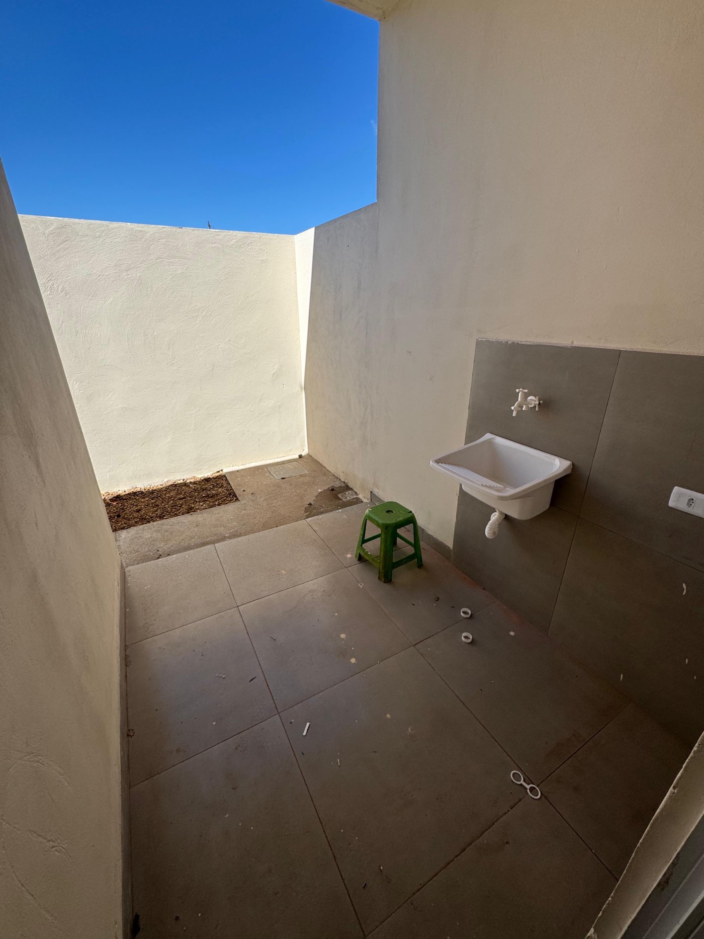 Casa à venda com 2 quartos em Nova Tres Lagoas, Três Lagoas, MS