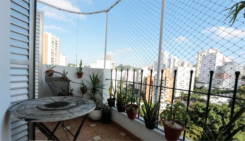 Apartamento à venda com 3 suítes em Vila Morumbi, São Paulo, SP