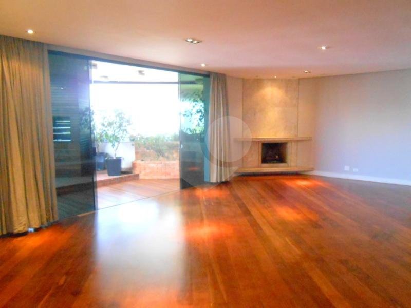 Apartamento à venda com 4 suítes em Vila Suzana, São Paulo, SP
