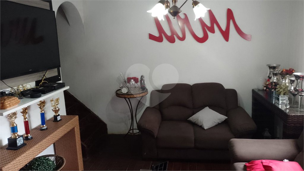 Casa à venda com 4 quartos em Santana, São Paulo, SP