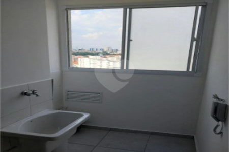 Apartamento à venda com 2 quartos em Guaiaúna, São Paulo, SP