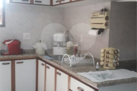 Casa à venda com 3 quartos, sendo 1 suíte,  em Vila Oliveira, Mogi das Cruzes, SP
