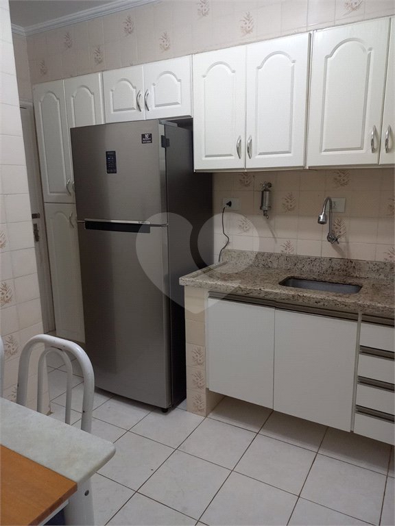 Apartamento à venda com 3 quartos, sendo 1 suíte, em Tortuga, Guarujá, SP