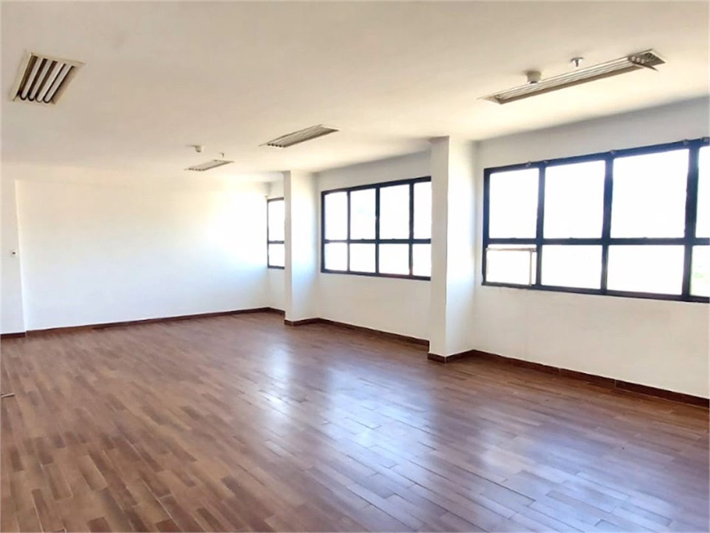 Sala Comercial para venda e locação, Centro, Santos - SA0070.