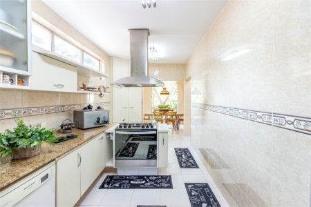 Casa de Vila à venda com 3 quartos, sendo 1 suíte, em Alto da Boa Vista, São Paulo, SP