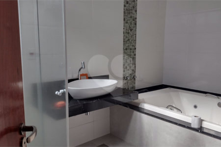 Casa à venda com 2 quartos, sendo 1 suíte, em Jardim Del Rei, Araraquara, SP
