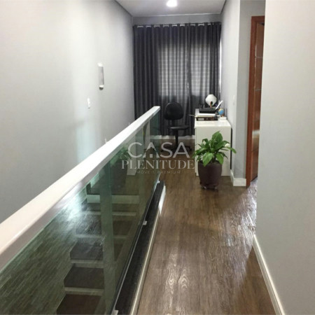 Sobrado à venda com 3 quartos, sendo 1 suíte, em Jardim Santa Marta, Sorocaba, SP
