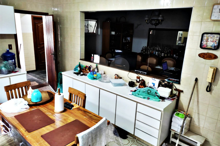 Sobrado à venda com 5 quartos, sendo 2 suítes, em Vila Nova Cachoeirinha, São Paulo, SP