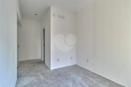 Apartamento à venda com 4 suítes em Chácara Santo Antônio, São Paulo, SP
