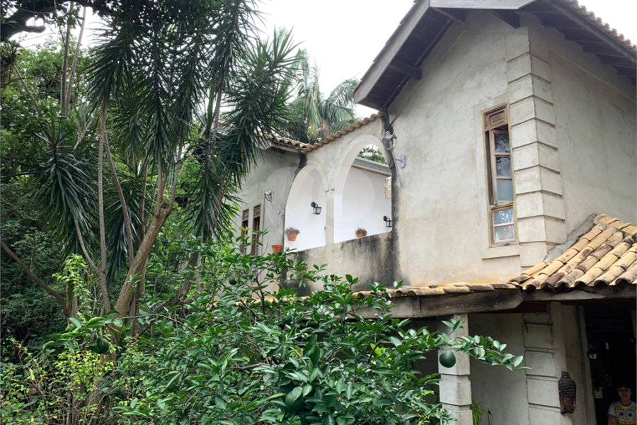 Sobrado à venda com 4 suítes em Tremembé, São Paulo, SP