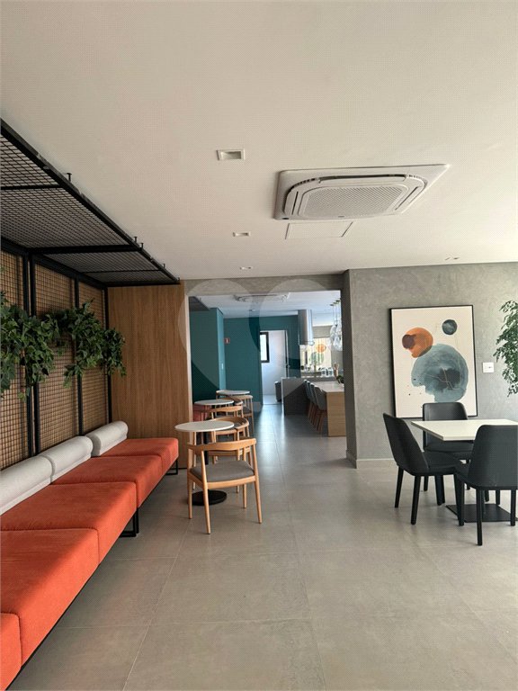 Flat à venda com 2 quartos em Vila Firmiano Pinto, São Paulo, SP