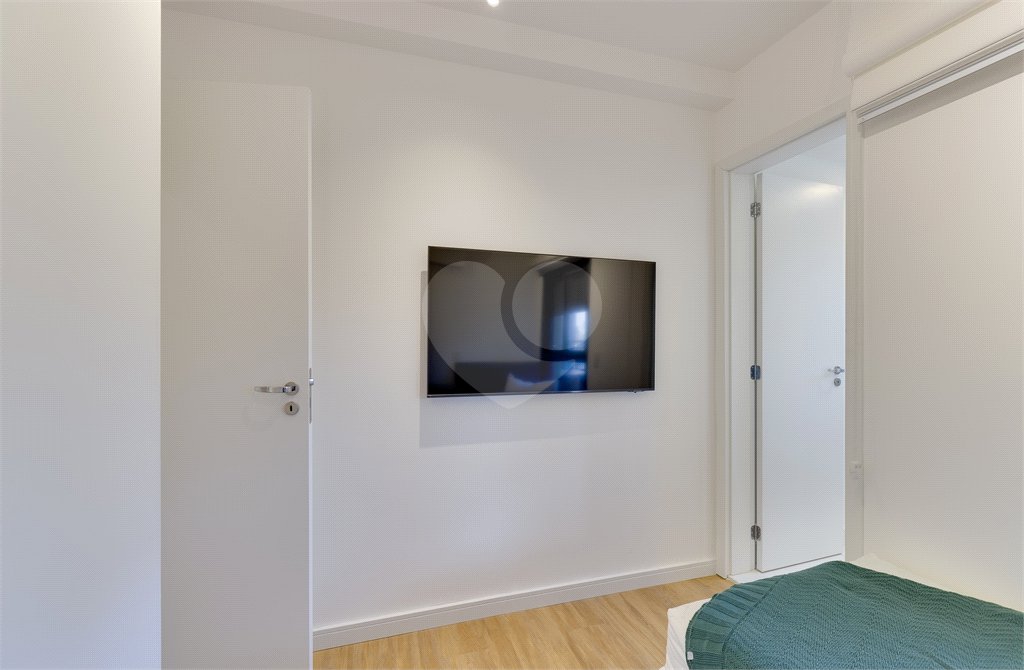 Apartamento à venda com 3 quartos, sendo 1 suíte, em Jardim Marajoara, São Paulo, SP