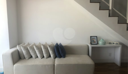 Apartamento à venda com 3 quartos, sendo 2 suítes,  em Vila Nova Conceição, São Paulo, SP