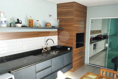 Casa à venda com 3 quartos, sendo 1 suíte,  no condomínio Golden Park Residence II, Sorocaba - SP