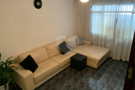 Sobrado à venda com 2 quartos, sendo 1 suíte, em Cupecê, São Paulo, SP