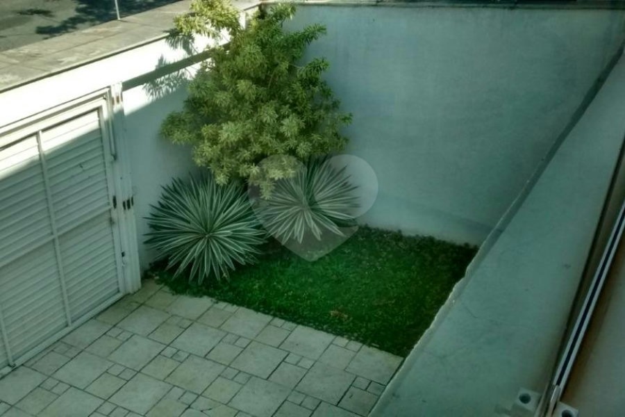 Sobrado à venda com 4 suítes em Tremembé, São Paulo, SP