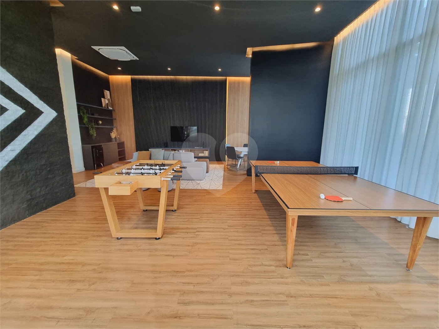 Apartamento à venda ou para alugar com 3 quartos, sendo 1 suíte, em Jardim das Acácias, São Paulo, SP