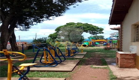 Terreno à venda no Centro, Piracaia, SP