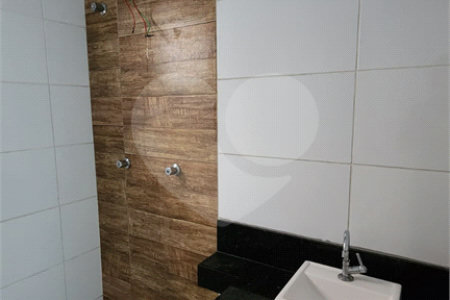 Casa à venda com 2 quartos, sendo 1 suíte, em Residencial Vila Martins, Salto, SP