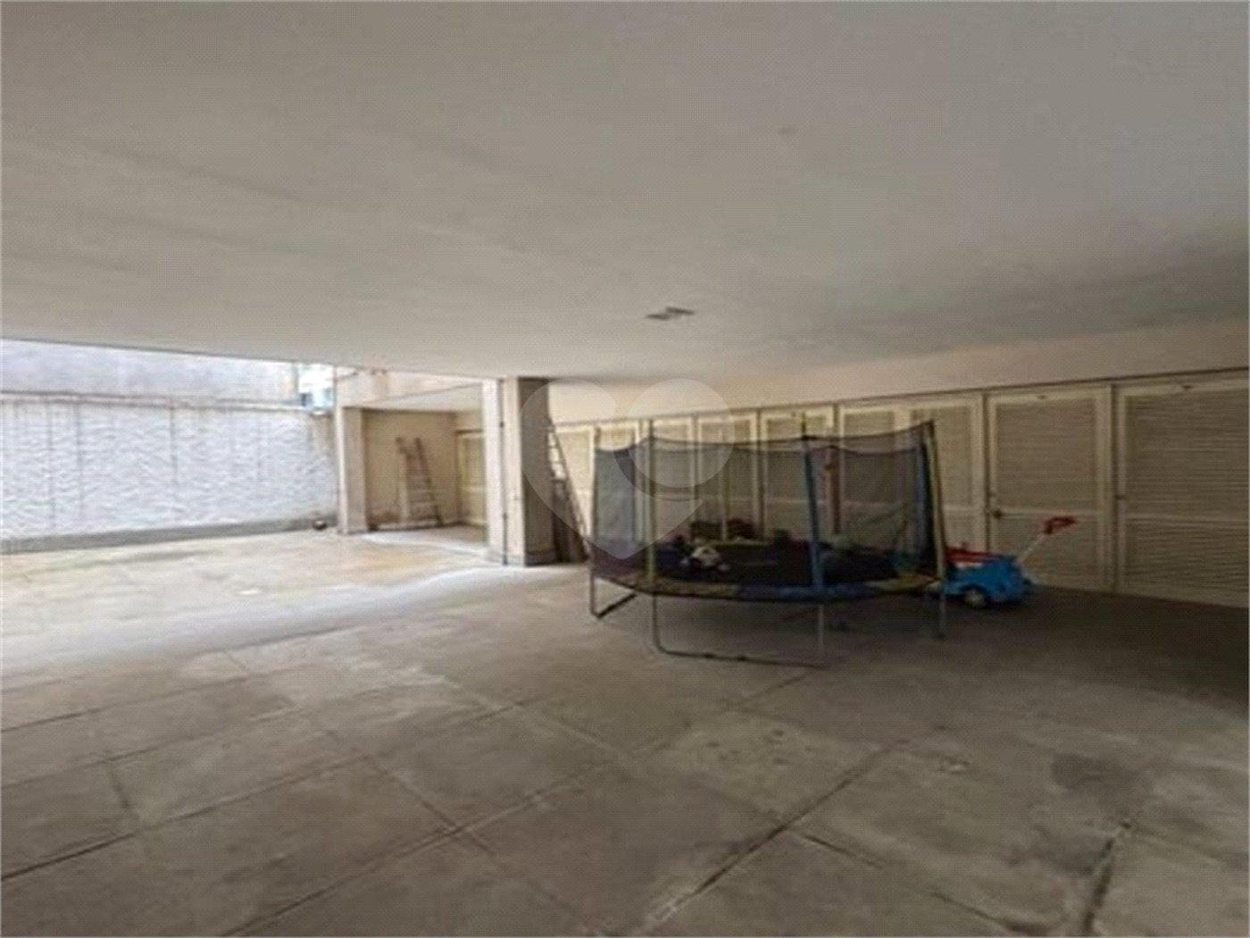 Apartamento à venda com 3 quartos, sendo 1 suíte, em Lagoa, Rio de Janeiro, RJ