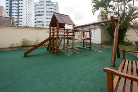 Apartamento à venda com 3 suítes em Vila Andrade, São Paulo, SP