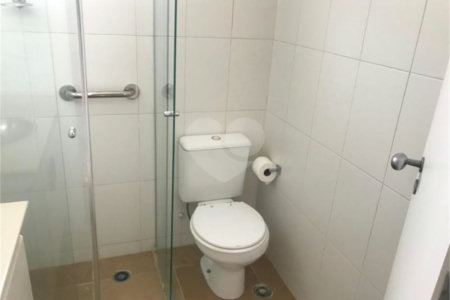 Apartamento à venda ou para alugar com 3 suítes em Moema, São Paulo, SP