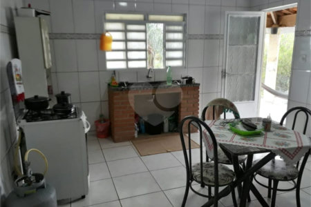 Chácara à venda com 3 quartos, sendo 1 suíte,  em Colinas Verdes, Mairinque, SP