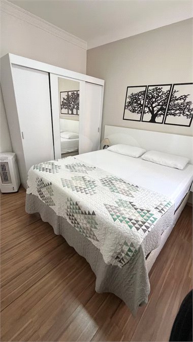 Apartamento à venda com 2 quartos, sendo 1 suíte, em Jardim Carambeí, São Roque, SP