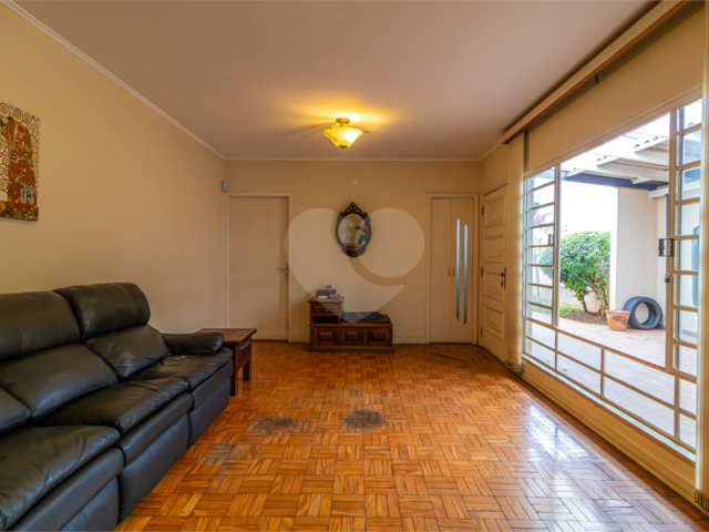 Casa Térrea à venda com 3 quartos, sendo 1 suíte,  em Santo Amaro, São Paulo, SP