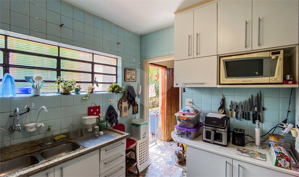 Sobrado à venda com 3 quartos, sendo 1 suíte, em Brooklin Paulista, São Paulo, SP