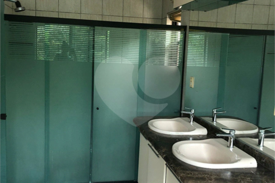 Casa à venda com 5 suítes no condomínio Alpes da Cantareira, Mairiporã - SP