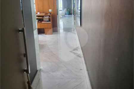 Apartamento à venda com 2 suítes em Cerqueira César, São Paulo, SP
