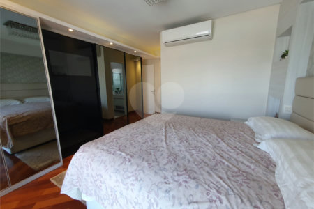 Apartamento à venda com 4 quartos, sendo 3 suítes, em Vila Santo Estevão, São Paulo, SP