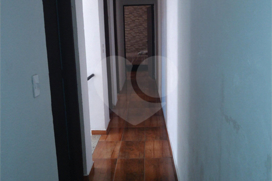 Casa à venda com 4 quartos, sendo 1 suíte, em Butantã, São Paulo, SP