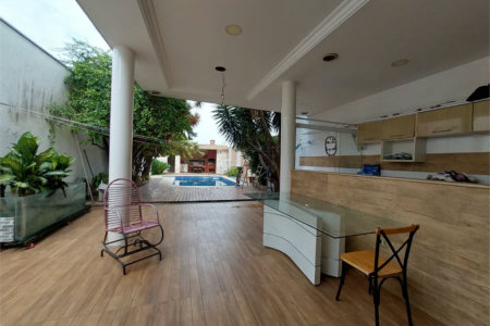 Casa à venda ou para alugar com 4 suítes em Lapa, São Paulo, SP