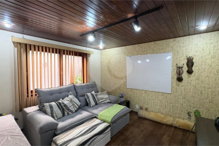 Casa à venda com 5 quartos, sendo 2 suítes,  no condomínio Village D'avignon, Sorocaba - SP