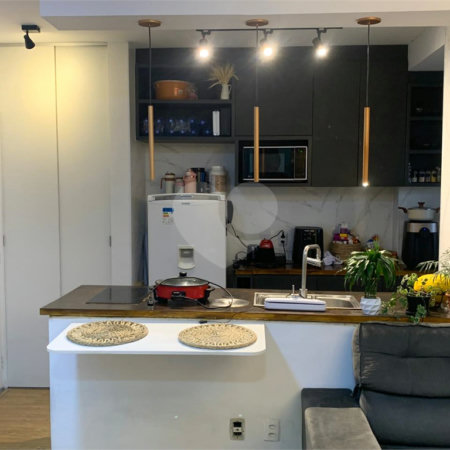 Apartamento à venda com 2 quartos em Parque Reboucas, São Paulo, SP